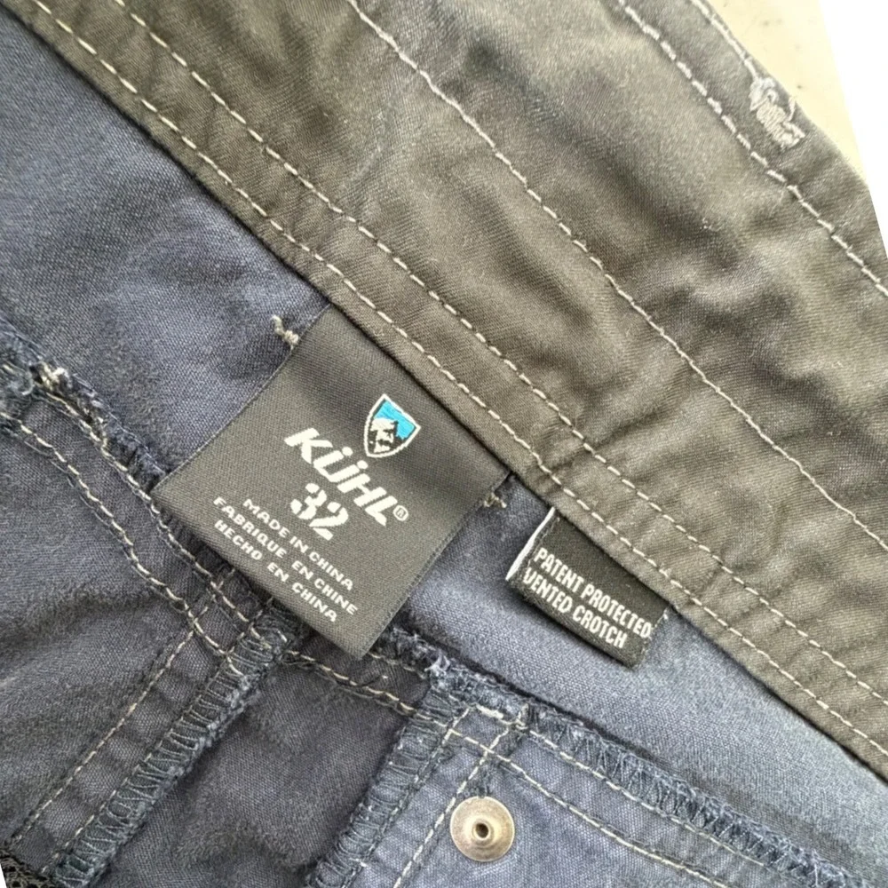 KUHL Radikl Shorts 32 Blue Vented Crotch Hiking Outdoor Utility Gorpcore Casual